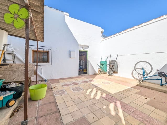 4 soveværelse Finca/Landehus til salg i Vélez-Rubio med swimmingpool garage - € 289.000 (Ref: 10103617)