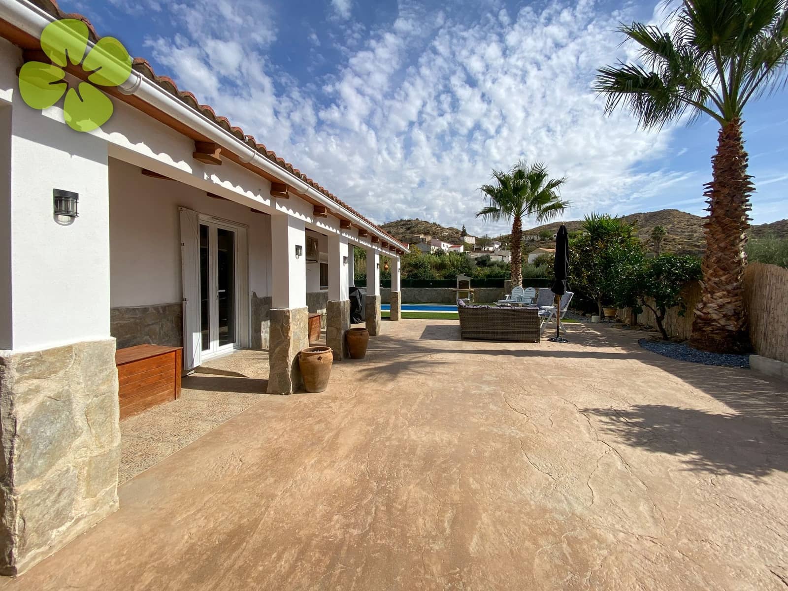 4 soverom Villa til salgs i Oria med svømmebasseng garasje - € 260 000 (Ref: 10136488)