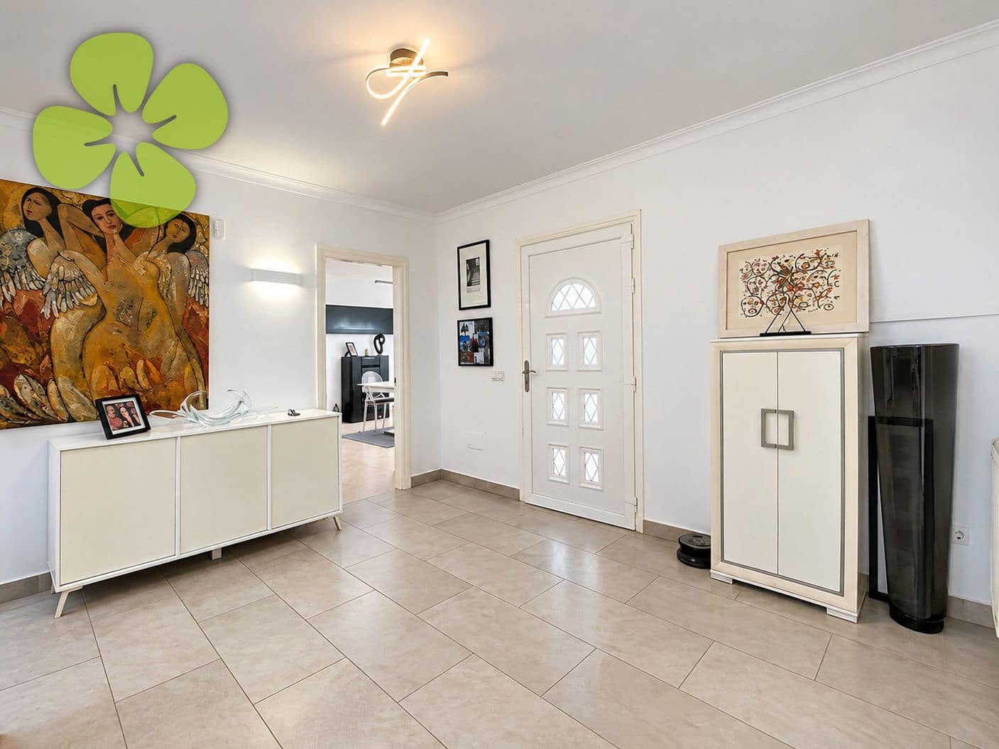 4 soverom Villa til salgs i Burjulu med svømmebasseng - € 465 000 (Ref: 10136619)