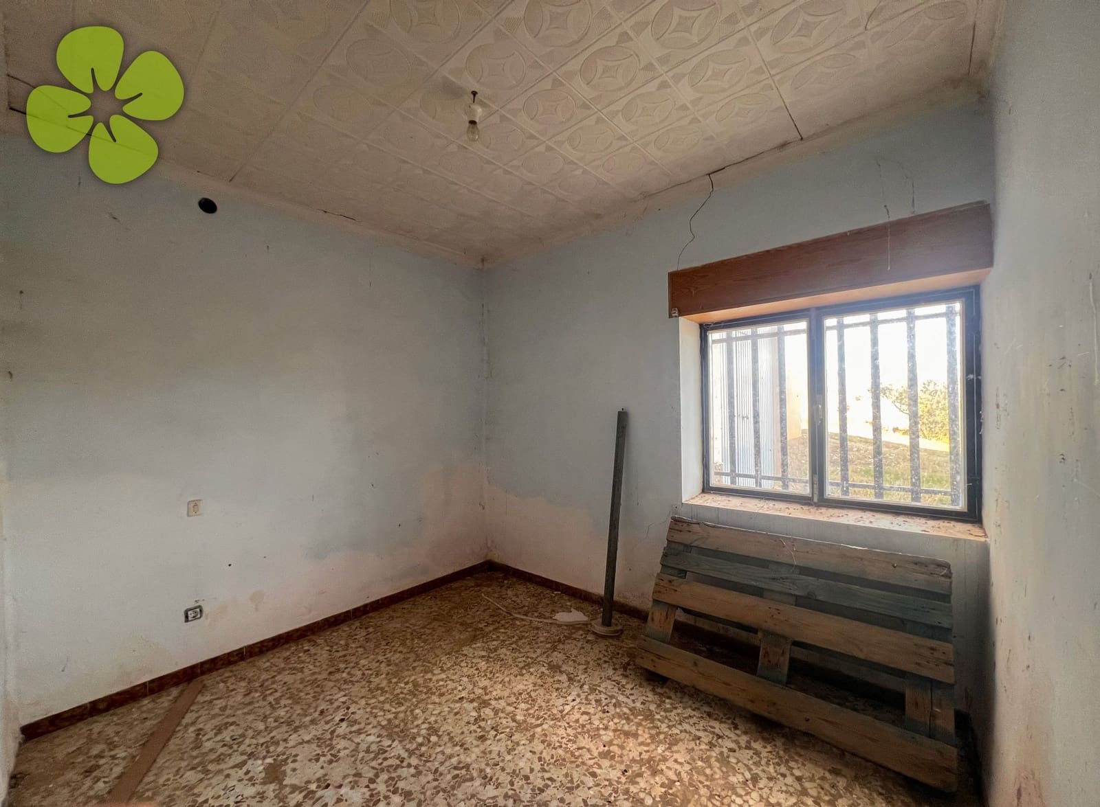 4 soverom Finca/Herregård til salgs i Albox med garasje - € 89 000 (Ref: 10183755)