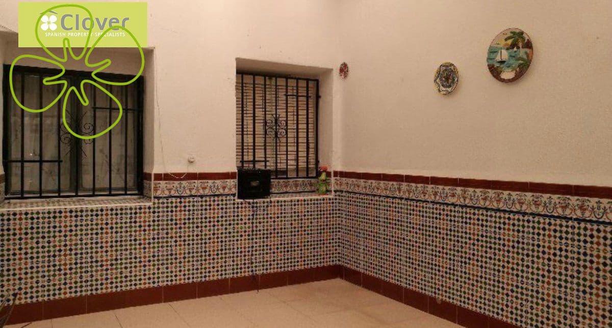 4 soveværelse Byhus til salg i Albox - € 52.000 (Ref: 4506899)