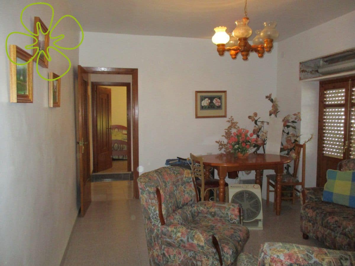 7 slaapkamer Huis te koop in Pocicas - € 126.500 (Ref: 5481266)