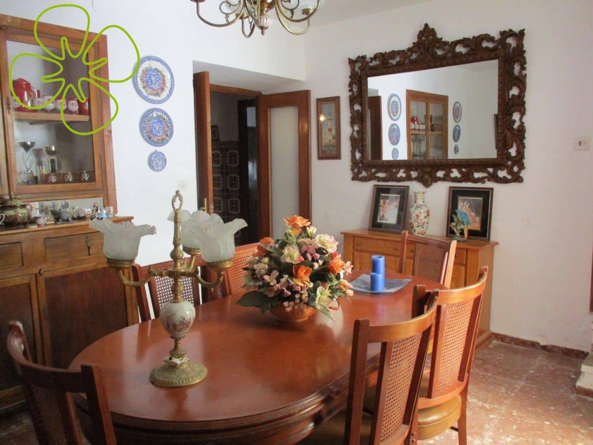 7 slaapkamer Huis te koop in Pocicas - € 126.500 (Ref: 5481266)