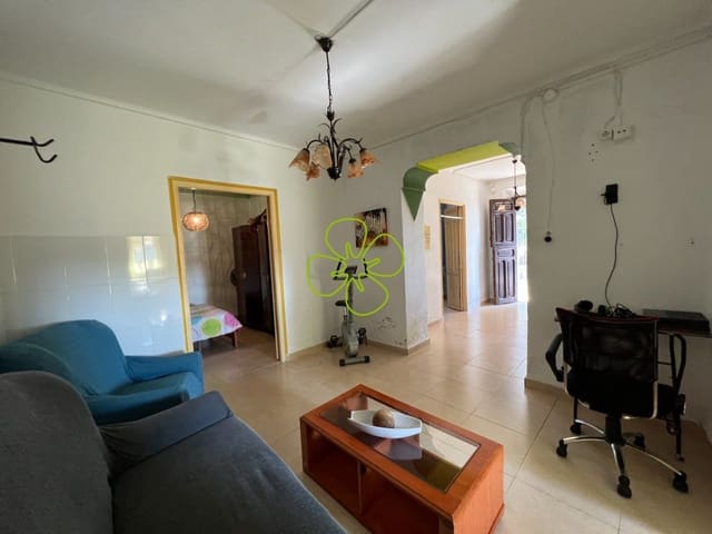 5 bedroom Finca/Country House for sale in Llanos de los Olleres, Albox with garage - € 159,000 (Ref: 6190022)