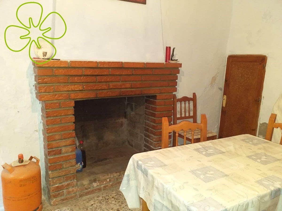 4 soveværelse Finca/Landehus til salg i Arboleas - € 75.000 (Ref: 6190024)