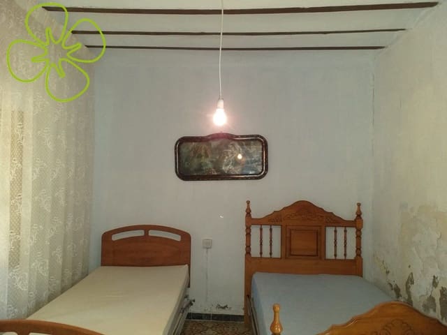 4 soveværelse Finca/Landehus til salg i Arboleas - € 75.000 (Ref: 6190024)