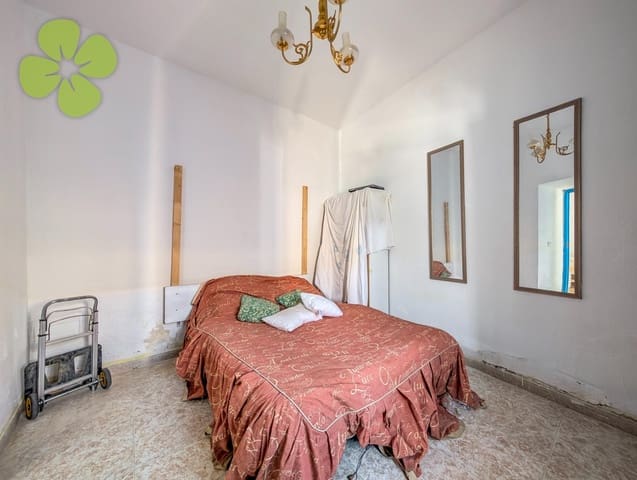 3 soveværelse Byhus til salg i Macael - € 20.000 (Ref: 6390449)