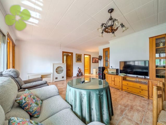 3 soverom Hus til salgs i Los Cerricos, Oria med garasje - € 65 000 (Ref: 6897142)