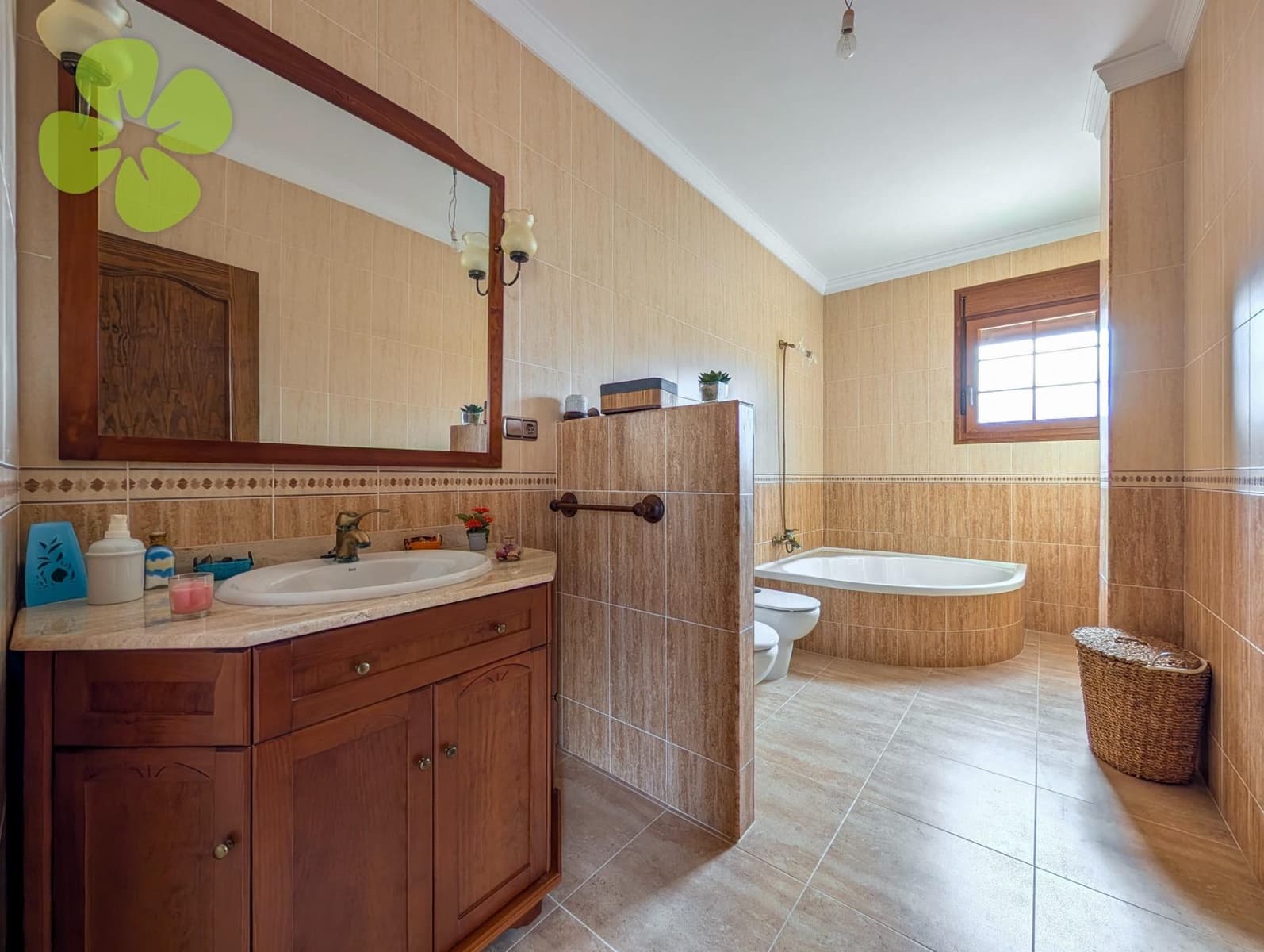 5 chambre Villa/Maison à vendre à La Alfoquia avec piscine garage - 249 950 € (Ref: 7023175)