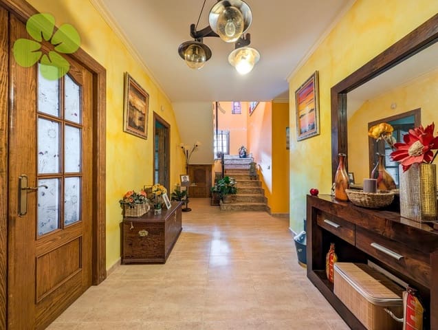 5 Zimmer Villa zu verkaufen in La Alfoquia, Zurgena mit Pool Garage - 249.950 € (Ref: 7023175)