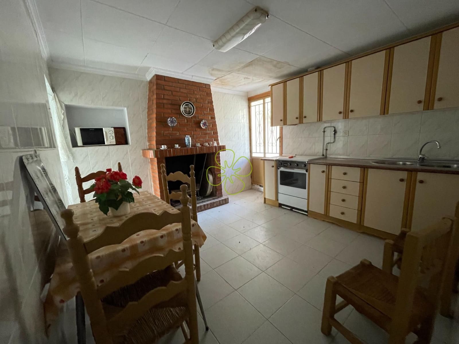 7 soveværelse Finca/Landehus til salg i Albox - € 80.000 (Ref: 7032303)