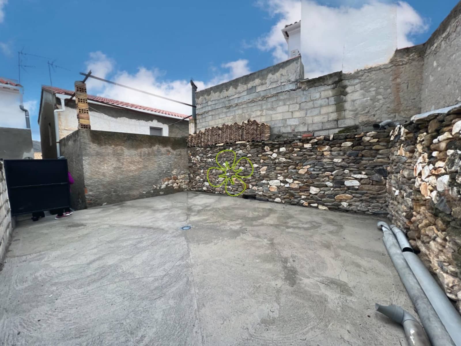 6 soverom Hus til salgs i Chercos - € 74 990 (Ref: 7390764)