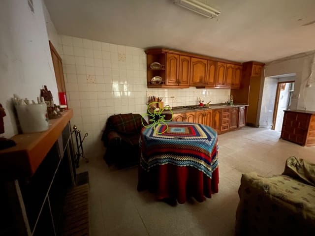 4 slaapkamer Finca/Landhuis te koop in Los Cerricos, Oria - € 123.000 (Ref: 7522558)