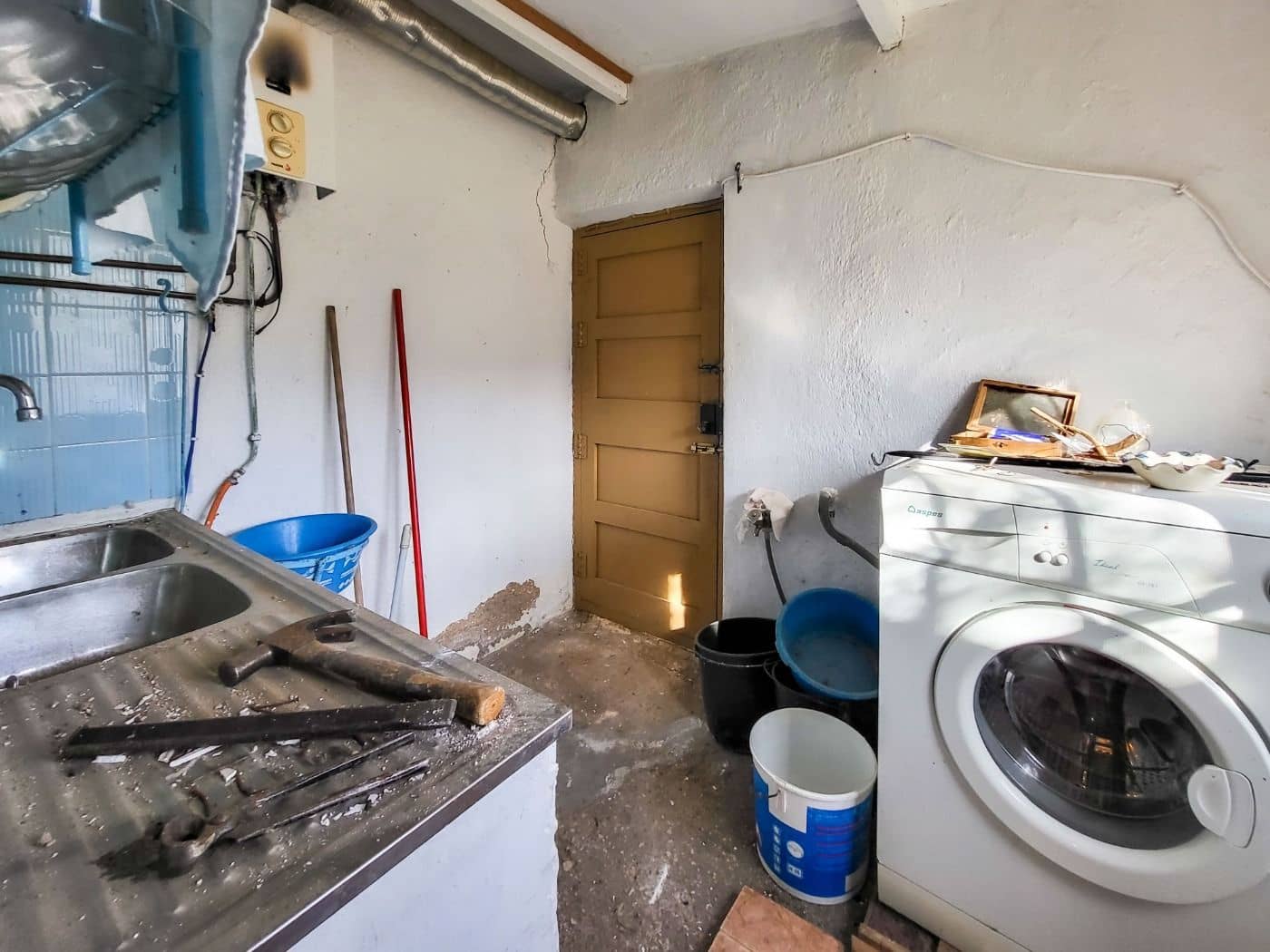 4 soveværelse Finca/Landehus til salg i Los Cerricos med garage - € 150.000 (Ref: 7528397)