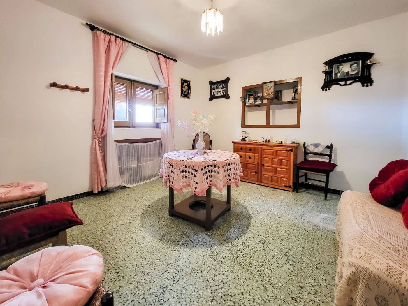 4 soveværelse Finca/Landehus til salg i Los Cerricos med garage - € 150.000 (Ref: 7528397)