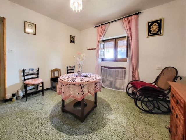 4 soveværelse Finca/Landehus til salg i Los Cerricos, Oria med garage - € 150.000 (Ref: 7528397)