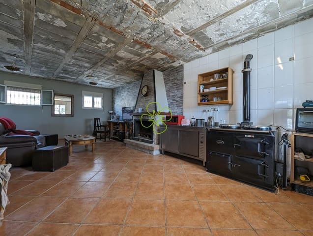 7 soverom Hus til salgs i Oria - € 160 000 (Ref: 7675251)