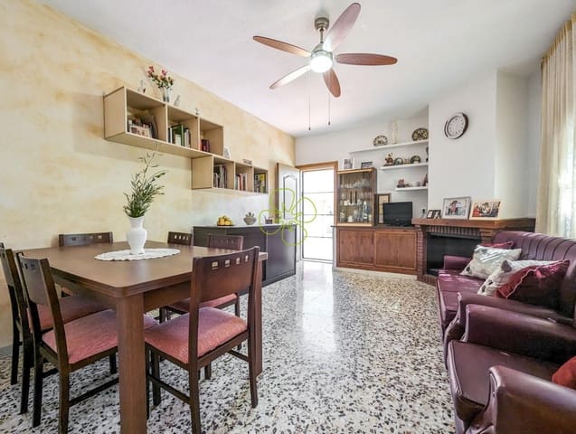 3 soveværelse Finca/Landehus til salg i Macael med swimmingpool garage - € 224.995 (Ref: 7729791)