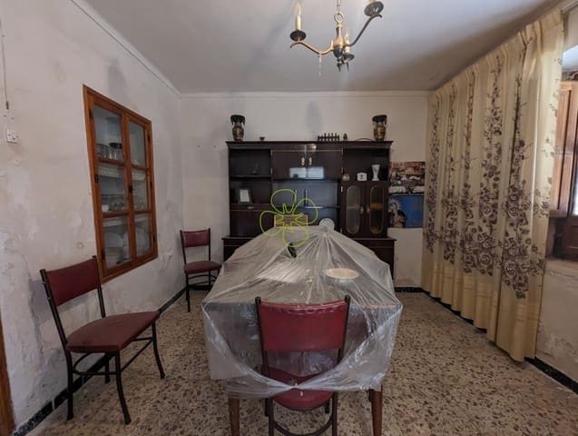 4 soverom Hus til salgs i Oria - € 45 000 (Ref: 7979509)