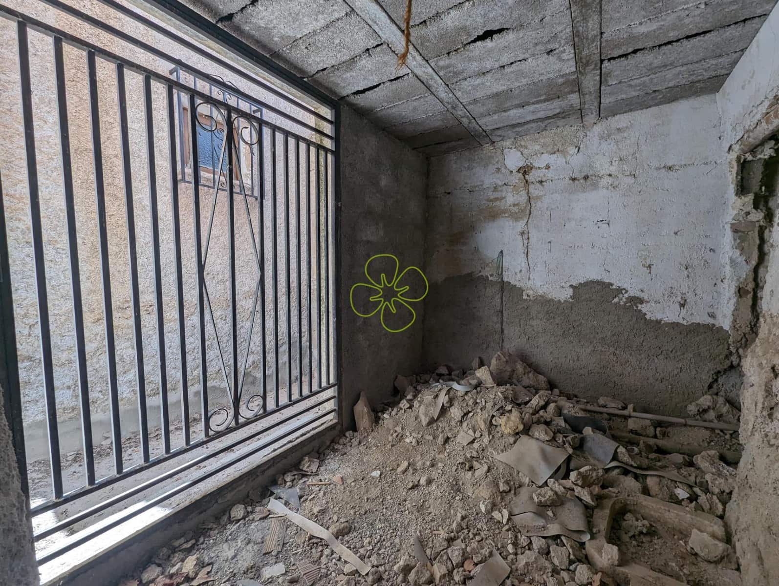 4 soverom Hus til salgs i Oria - € 45 000 (Ref: 7979509)