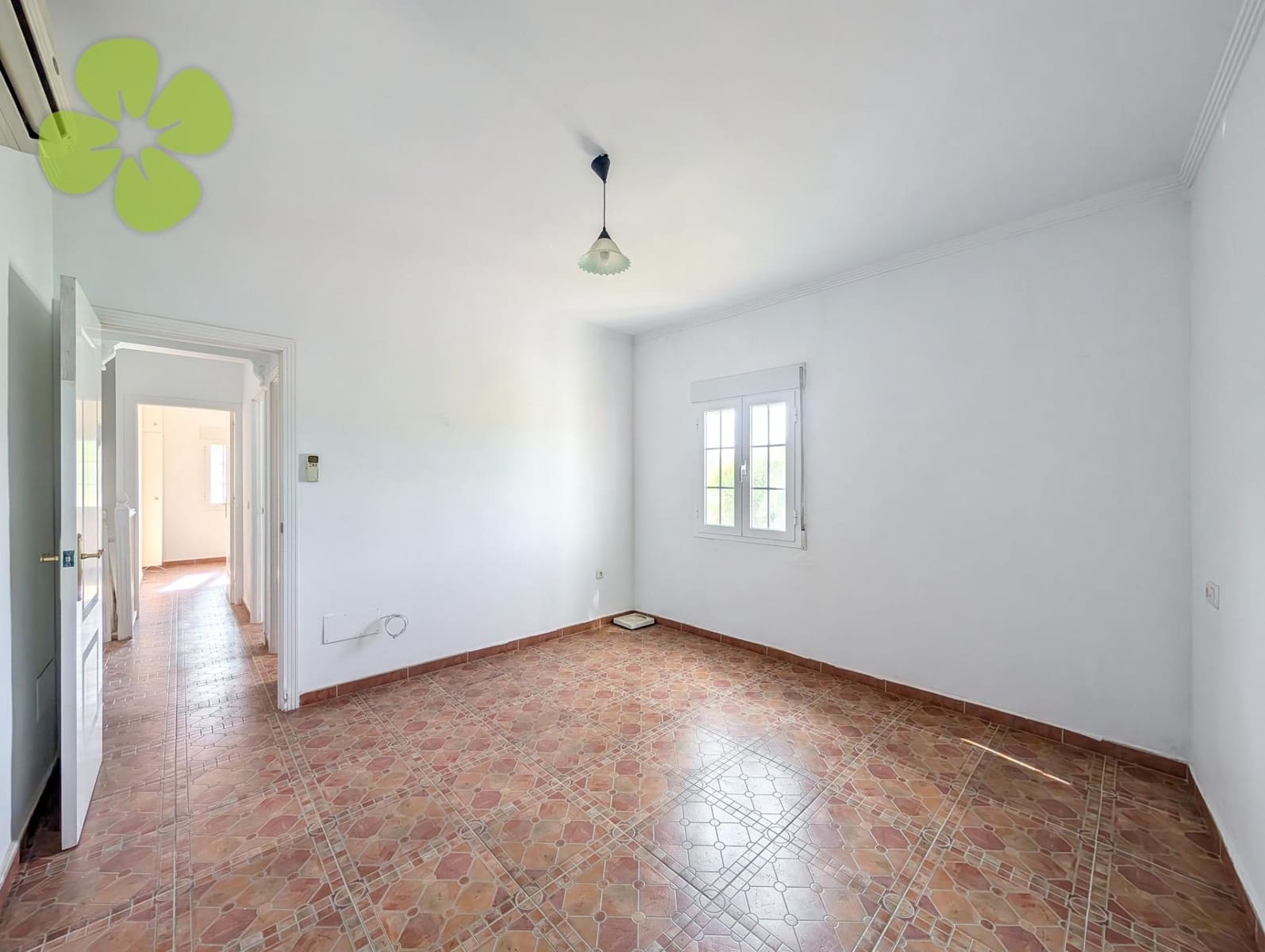 3 soveværelse Villa til salg i Oria med garage - € 80.000 (Ref: 8040256)