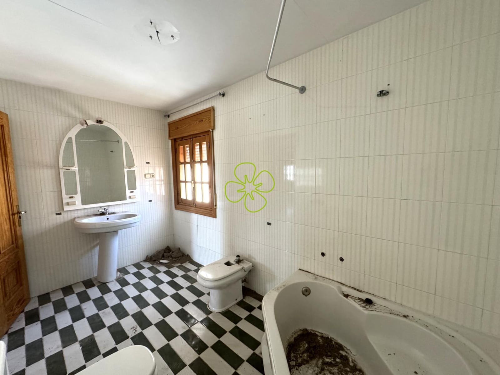 6 soverom Villa til salgs i Albox med garasje - € 220 000 (Ref: 8199568)