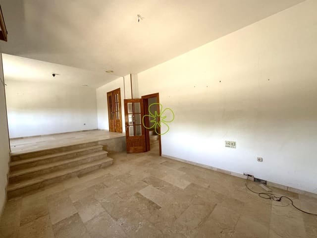 6 quarto Moradia para venda em Albox com garagem - 220 000 € (Ref: 8199568)