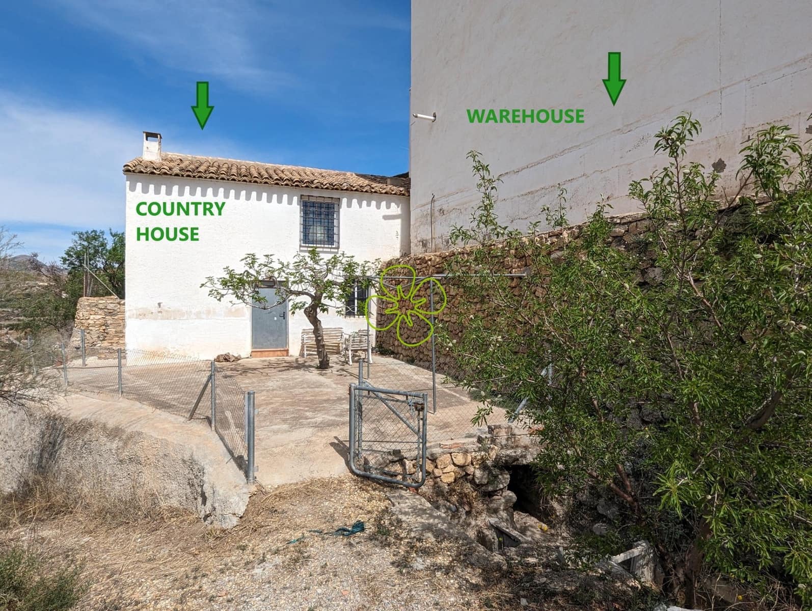 5 soveværelse Byhus til salg i Llanos de los Olleres med swimmingpool garage - € 200.000 (Ref: 8206727)