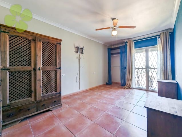 6 soverom Villa til salgs i Burjulu, Cuevas del Almanzora med svømmebasseng garasje - € 275 000 (Ref: 8316206)