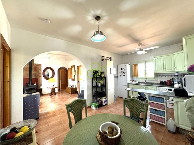 3 quarto Moradia para venda em Arboleas com piscina - 215 000 € (Ref: 8365970)