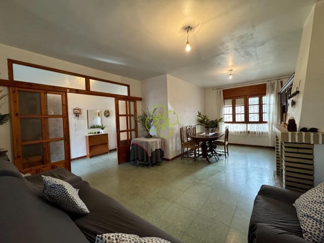 4 sypialnia Dom na sprzedaż w La Alfoquia, Zurgena z garażem - 155 000 € (Ref: 8454971)