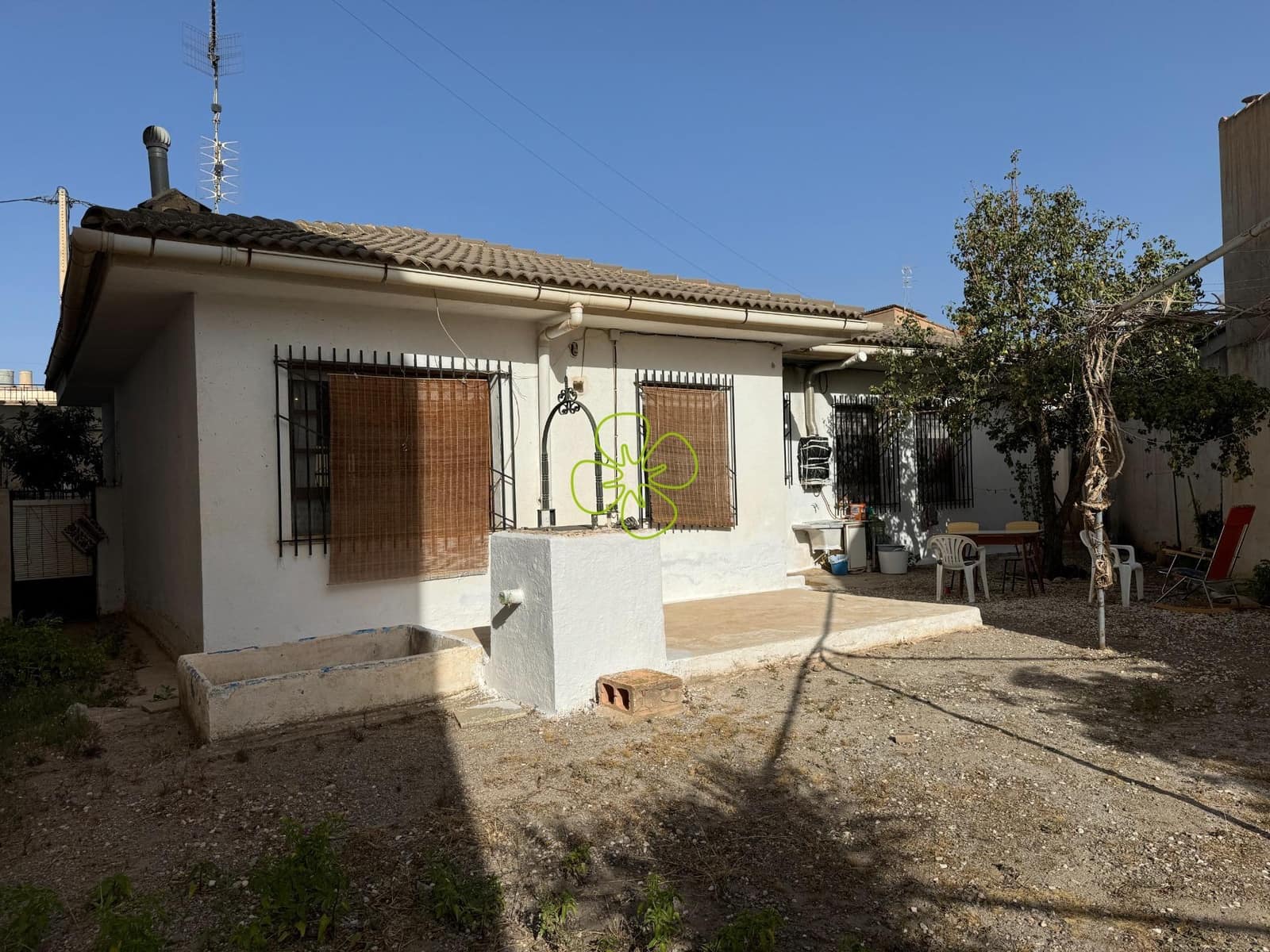 4 slaapkamer Huis te koop in La Alfoquia met garage - € 155.000 (Ref: 8454971)