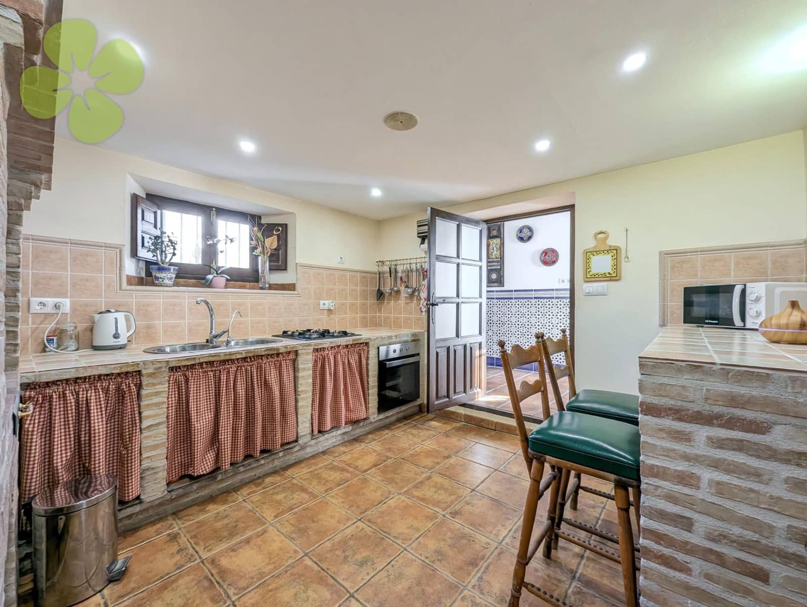 4 soveværelse Finca/Landehus til salg i Chirivel med garage - € 159.000 (Ref: 8626975)