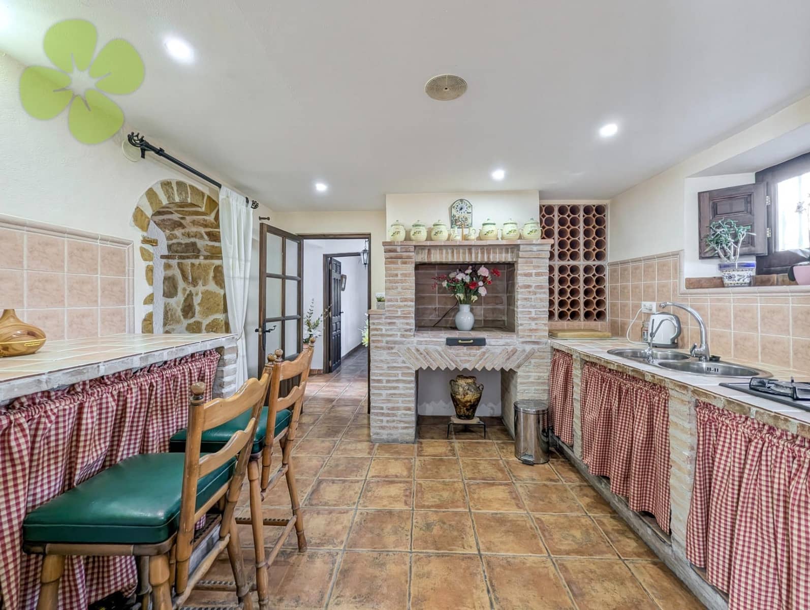 4 soveværelse Finca/Landehus til salg i Chirivel med garage - € 159.000 (Ref: 8626975)