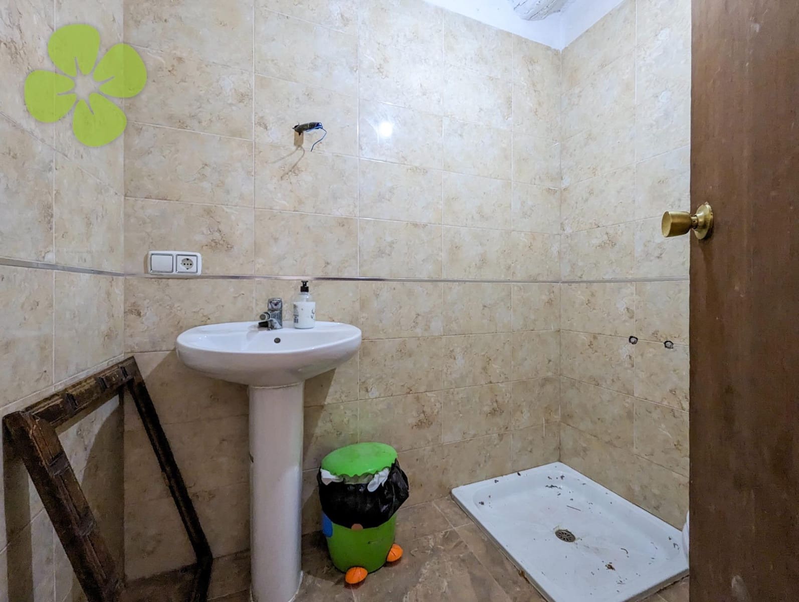 3 soveværelse Byhus til salg i Los Cerricos - € 27.500 (Ref: 8645277)