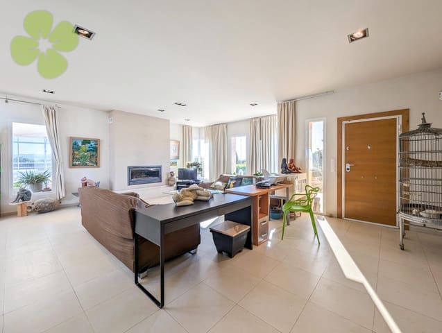 3 soveværelse Villa til salg i Puerto Lumbreras med swimmingpool garage - € 399.995 (Ref: 8741810)