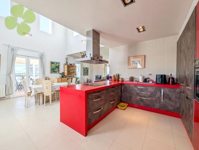 3 soveværelse Villa til salg i Puerto Lumbreras med swimmingpool garage - € 399.995 (Ref: 8741810)