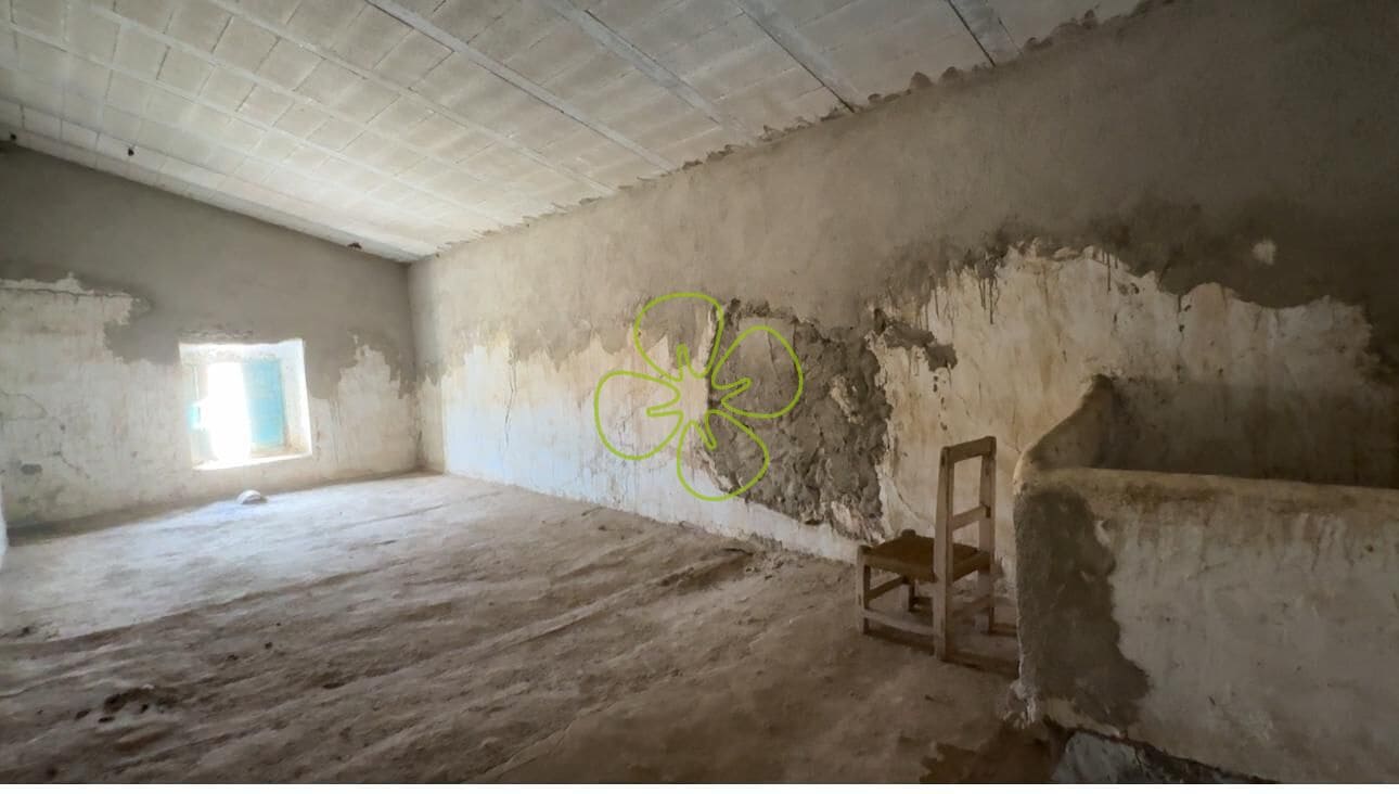 2 bedroom Finca/Country House for sale in Albox - € 70,000 (Ref: 8897046)