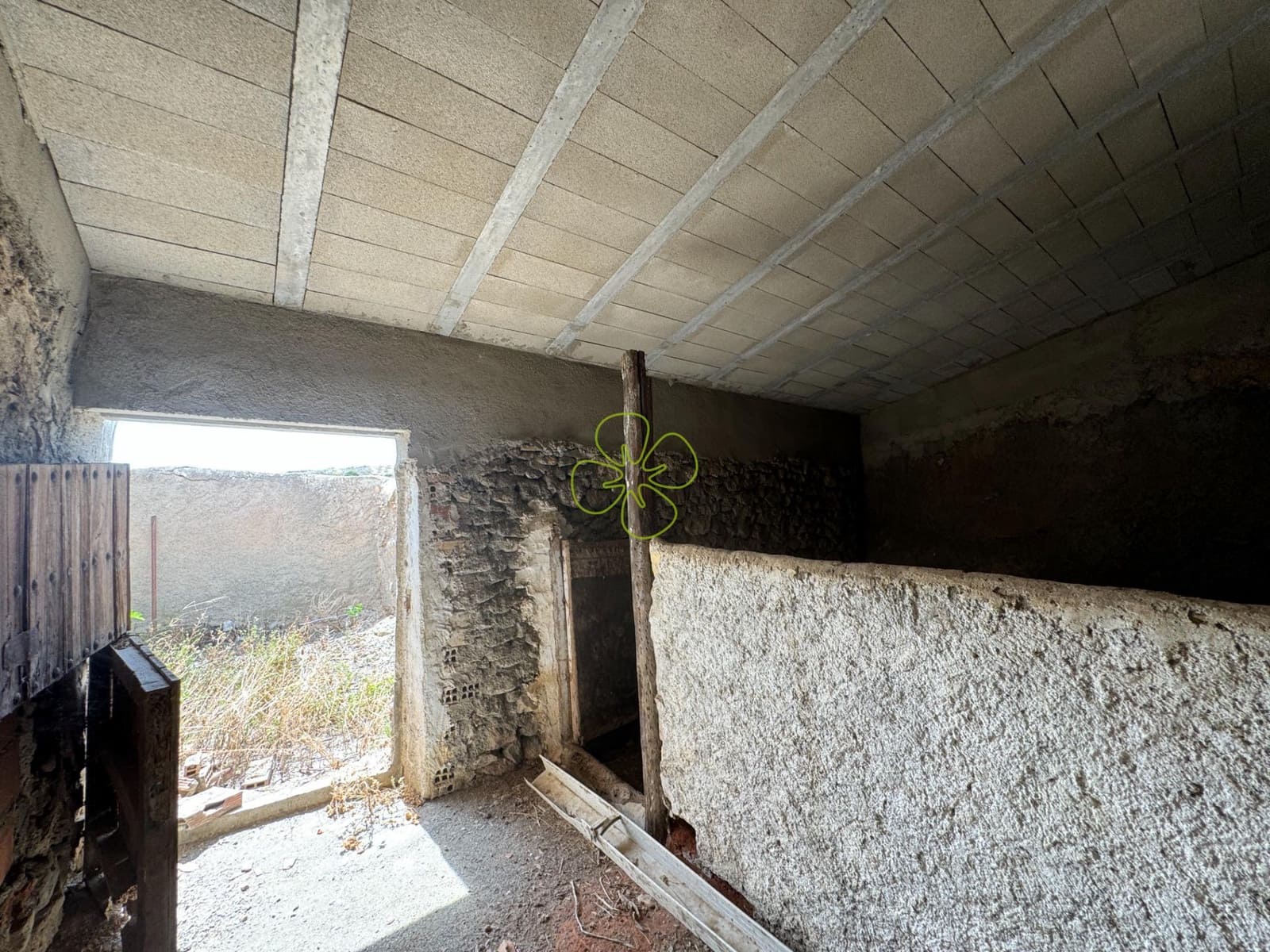 2 bedroom Finca/Country House for sale in Albox - € 70,000 (Ref: 8897046)