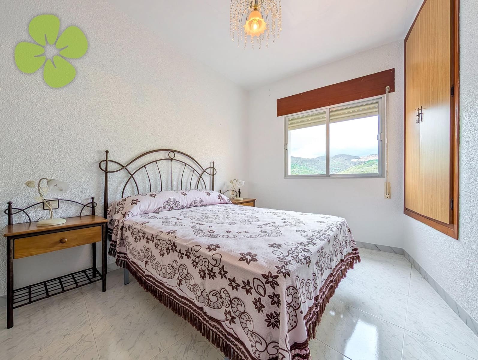 6 soveværelse Byhus til salg i Lijar - € 80.000 (Ref: 8934956)