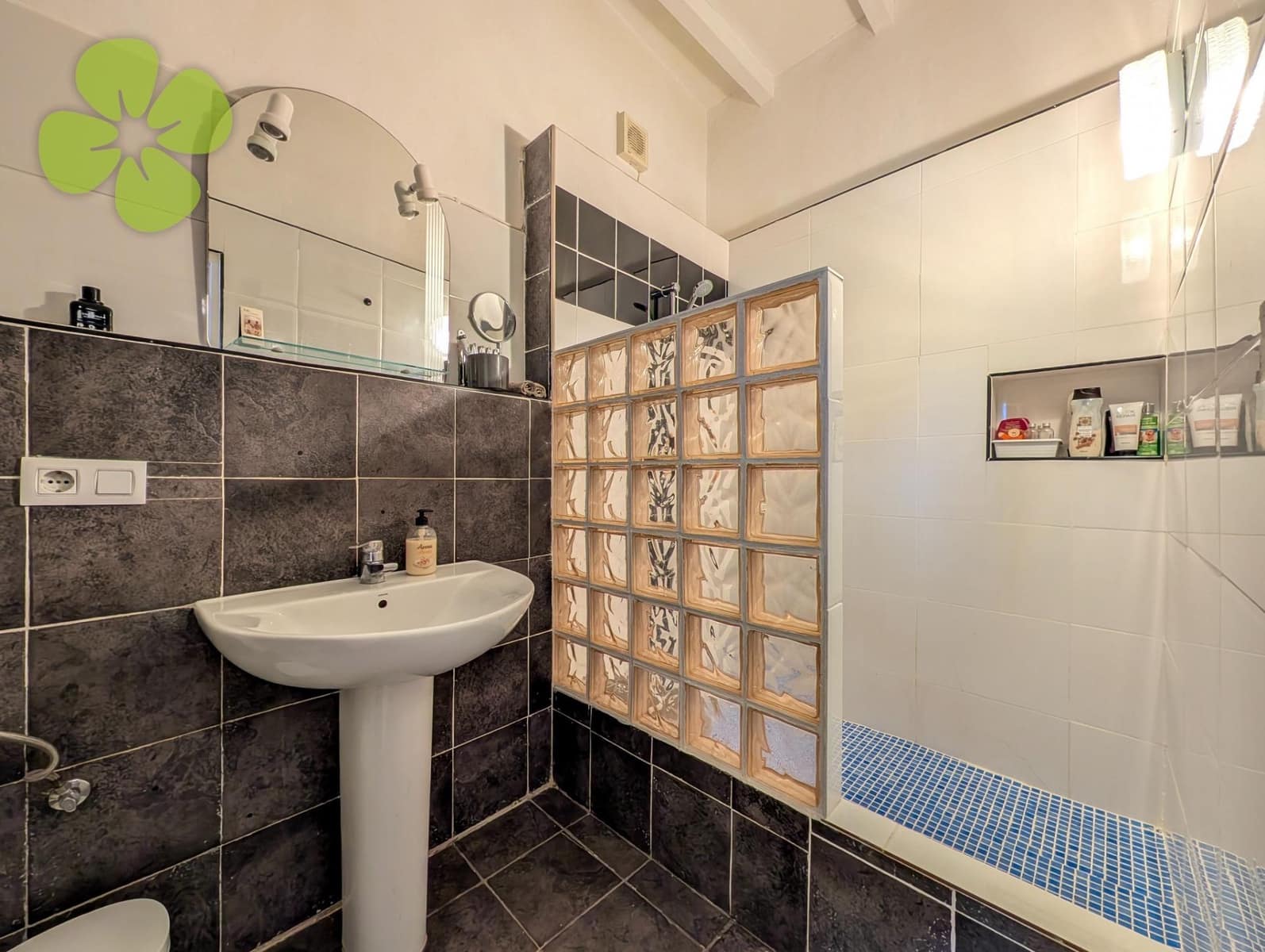 6 soveværelse Finca/Landehus til salg i Taberno med garage - € 229.950 (Ref: 8970540)