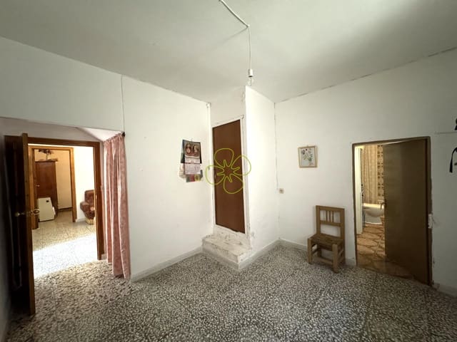 5 soveværelse Finca/Landehus til salg i Oria med garage - € 108.000 (Ref: 9005230)