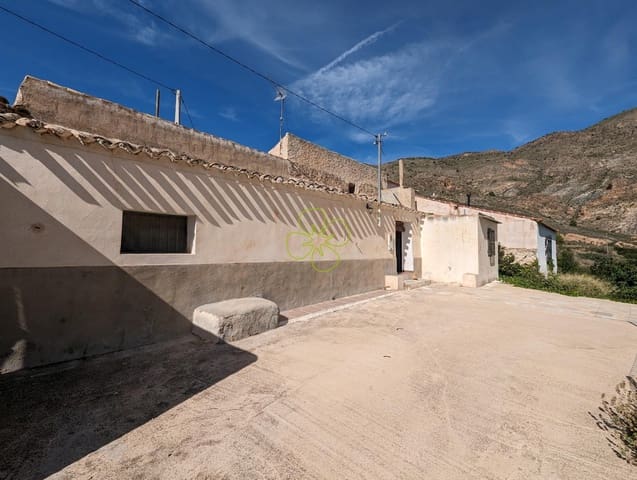 3 slaapkamer Finca/Landhuis te koop in Oria - € 108.000 (Ref: 9106647)