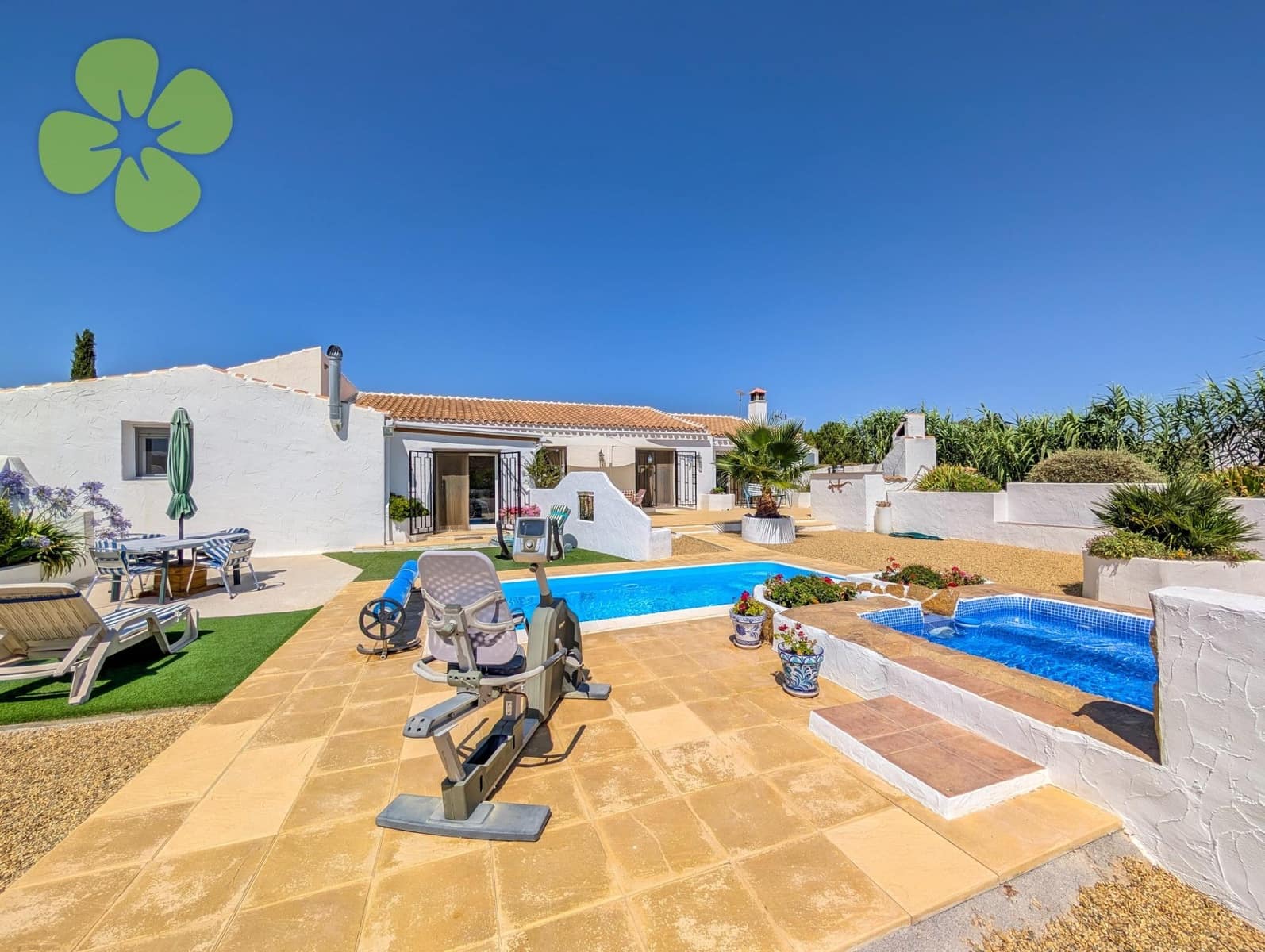 4 soveværelse Villa til salg i Seron med swimmingpool - € 374.995 (Ref: 9149491)