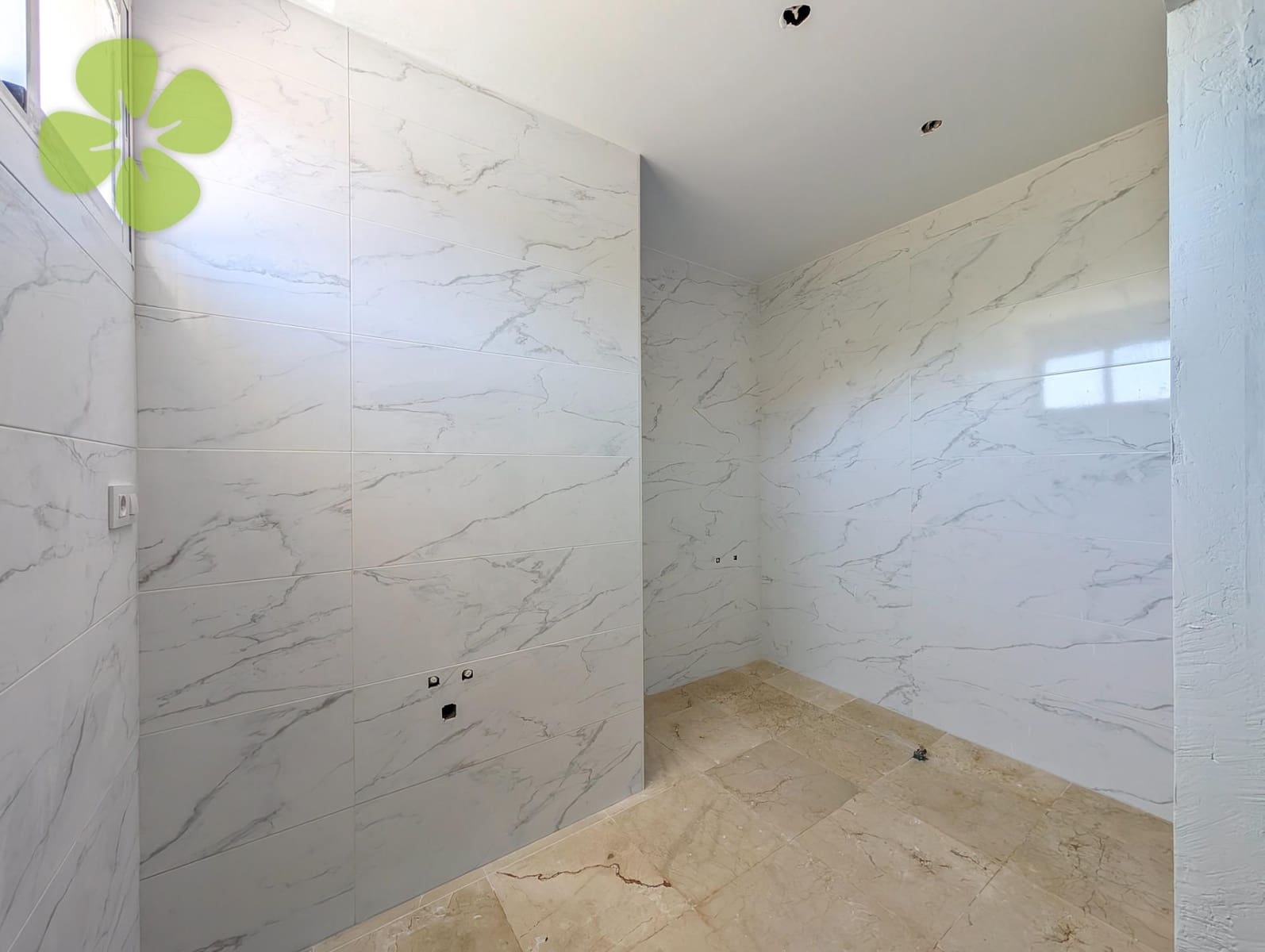 4 chambre Villa/Maison à vendre à Los Cerricos avec garage - 164 990 € (Ref: 9291446)