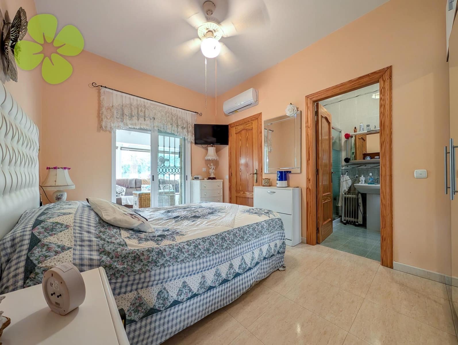 3 sovrum Villa till salu i Partaloa med pool garage - 325 000 € (Ref: 9312739)