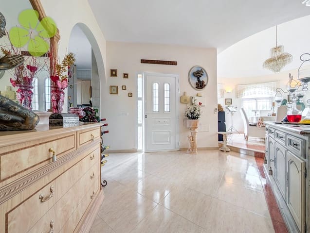 3 soveværelse Villa til salg i Partaloa med swimmingpool garage - € 325.000 (Ref: 9312739)