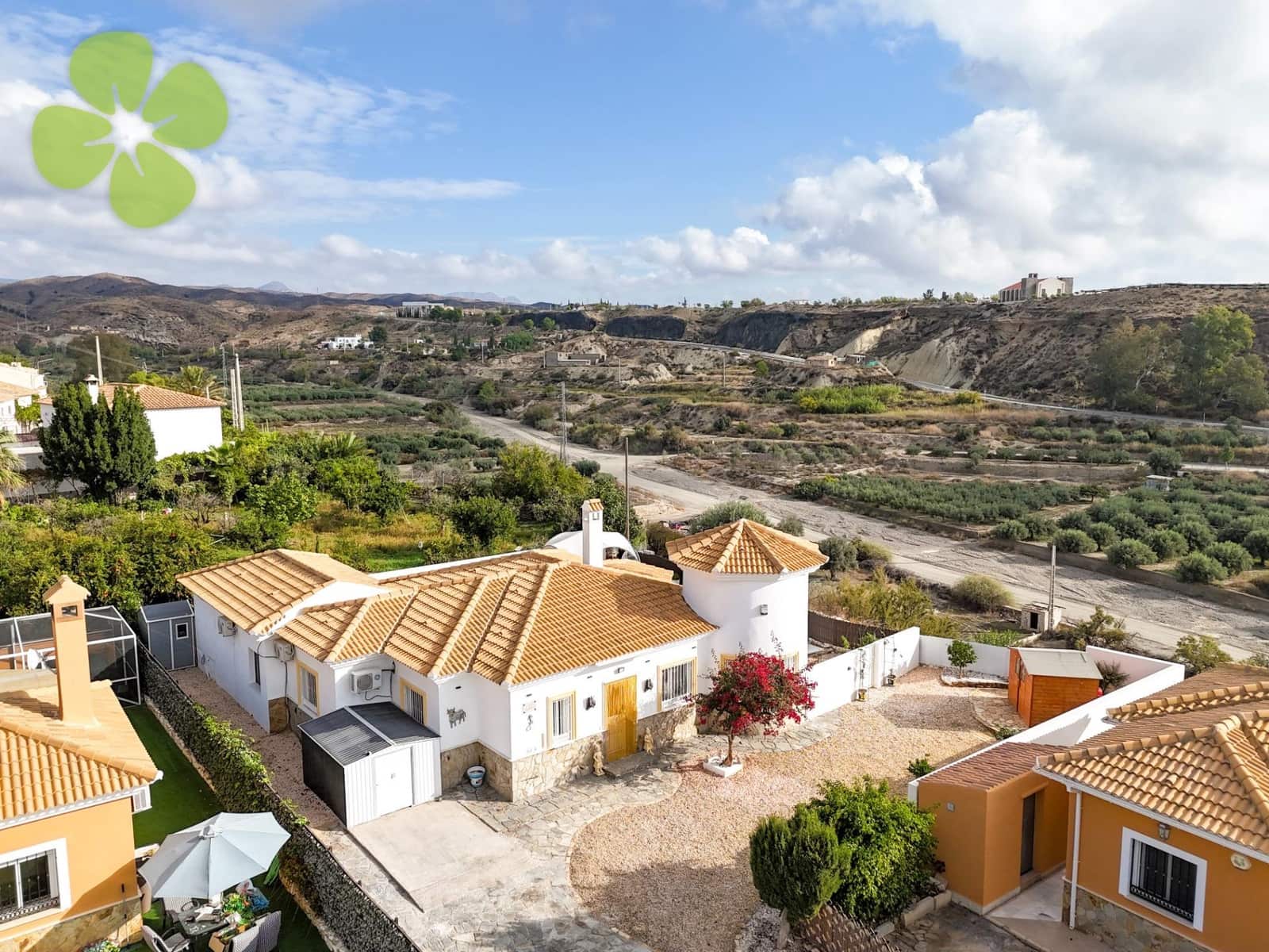 3 soveværelse Villa til salg i Partaloa med swimmingpool - € 275.000 (Ref: 9322059)