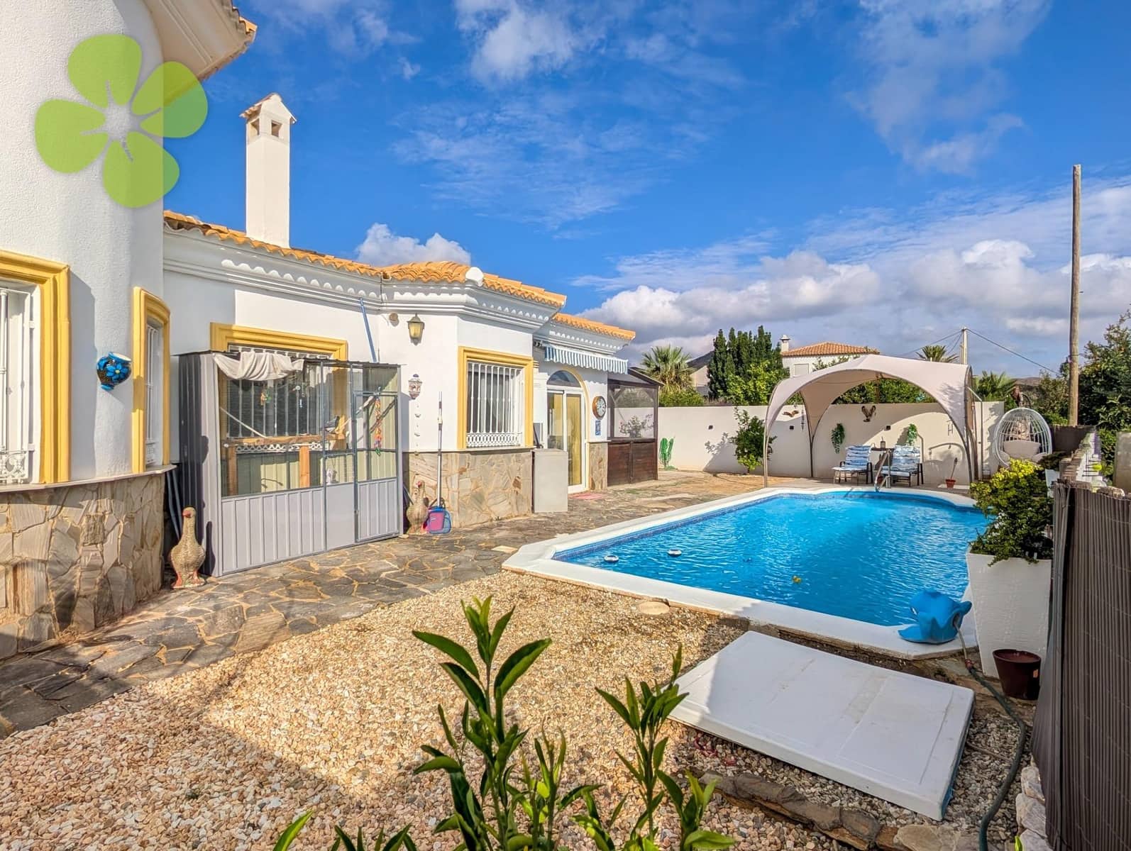 3 soveværelse Villa til salg i Partaloa med swimmingpool - € 275.000 (Ref: 9322059)