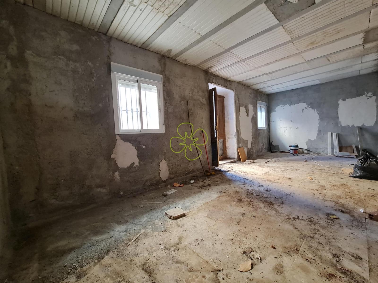 4 slaapkamer Huis te koop in Albox - € 65.000 (Ref: 9330826)